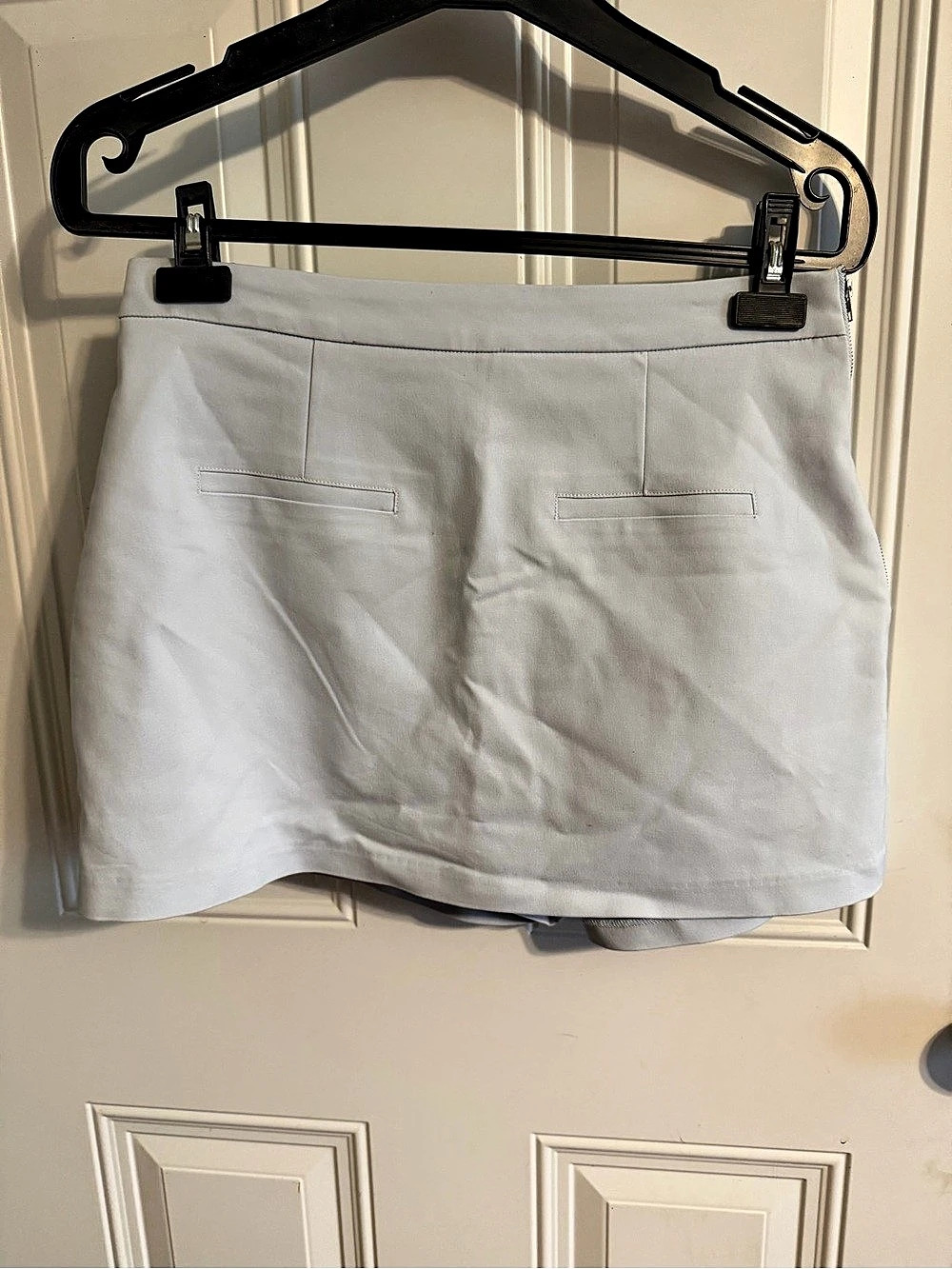English Factory Pleated Mid Rise Skort White NWT